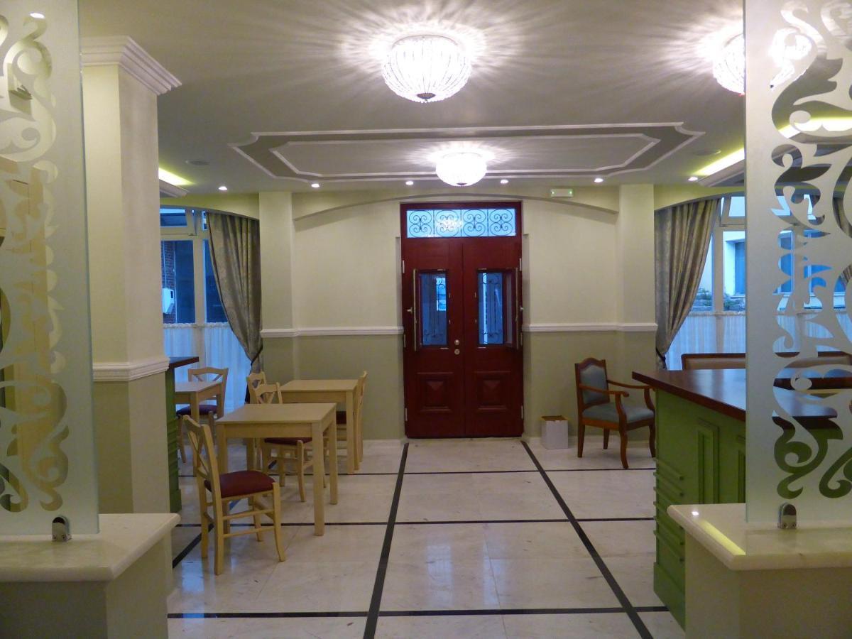 Hotel Tsarsi Kastoria Exteriör bild